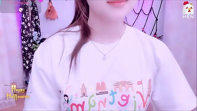 Snapshot of hen237 chatting on November 3, 1:08 am hen237 online show from November 3, 1:08 am