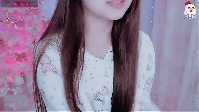 Snapshot of hen237 chatting on December 2, 6:47 pm hen237 online show from December 2, 6:47 pm