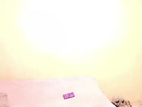 Snapshot of Queen_BootyXXX chatting on February 21, 2:56 am Queen BootyXXX online show from February 21, 2:56 am