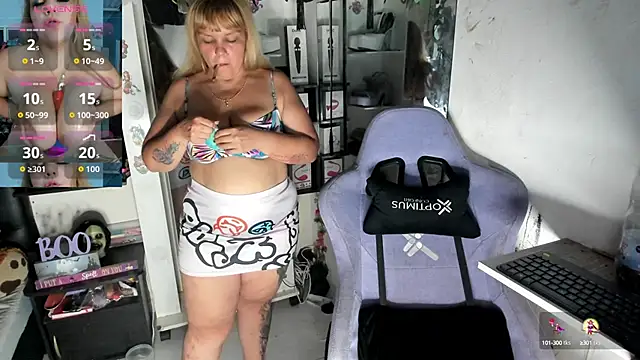 allsson queen online show from October 17, 7:38 pm