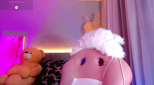 kim blake online show from March 21, 3:57 pm