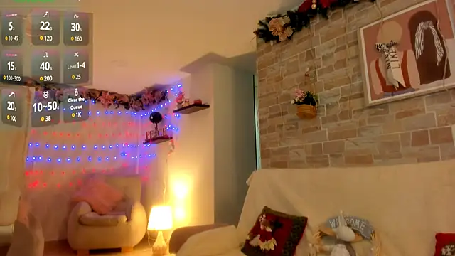 Snapshot of allysoonswwan17 chatting on December 21, 11:13 pm allysoonswwan17 online show from December 21, 11:13 pm