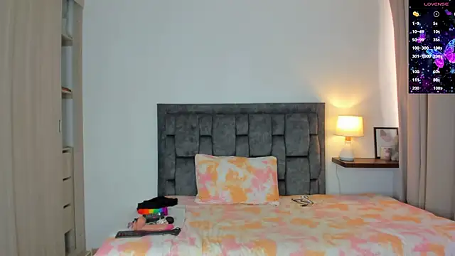 lucia s1 online show from February 19, 2:34 pm