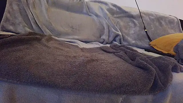 Snapshot of gege_cool chatting on October 22, 5:08 am gege cool online show from October 22, 5:08 am