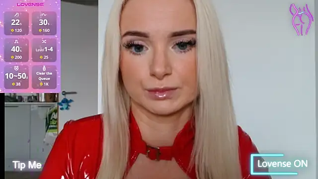 Snapshot of chelseablonde chatting on September 9, 12:26 pm chelseablonde online show from September 9, 12:26 pm