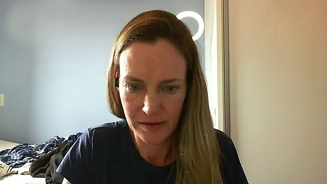 Annylove1 online show from November 6, 3:35 pm