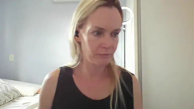 Annylove1 online show from February 16, 6:59 pm