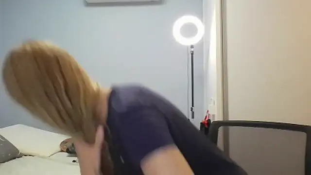 Annylove1 online show from March 23, 12:42 pm