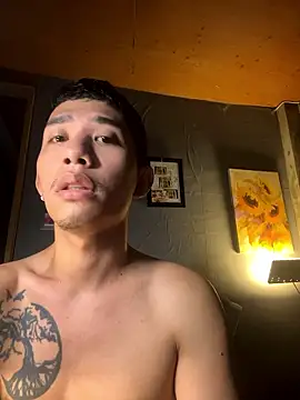 Snapshot of xlovercum chatting on January 13, 7:08 pm xlovercum online show from January 13, 7:08 pm