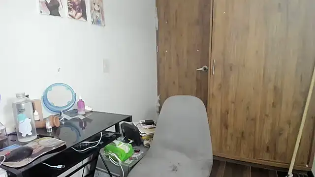 charlott7 online show from February 1, 1:23 am