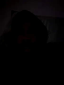 Snapshot of _yisela_ chatting on December 1, 4:17 am yisela online show from December 1, 4:17 am