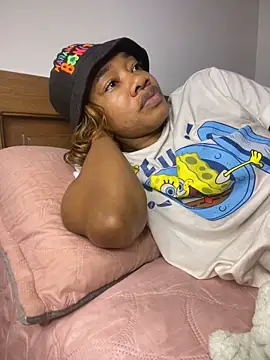  yisela  online show from January 15, 10:24 pm