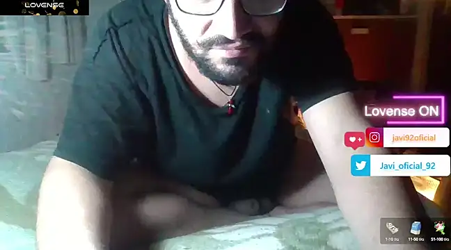 Snapshot of Javi_92 chatting on January 18, 4:04 am Javi 92 online show from January 18, 4:04 am