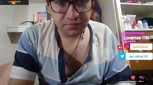 Snapshot of Javi_92 chatting on February 10, 9:25 pm Javi 92 online show from February 10, 9:25 pm