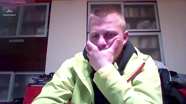 Matttthees online show from March 21, 7:35 pm