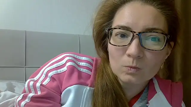 Snapshot of Ashleyspice chatting on October 21, 8:04 am Ashleyspice online show from October 21, 8:04 am