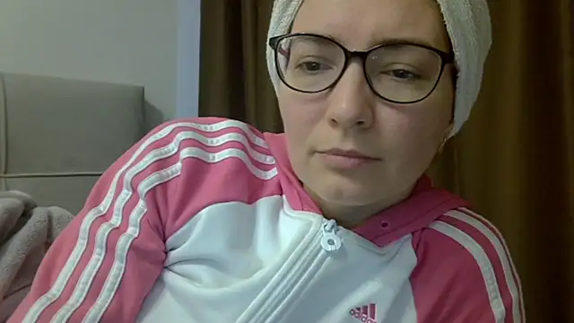 Snapshot of Ashleyspice chatting on December 2, 9:36 am Ashleyspice online show from December 2, 9:36 am