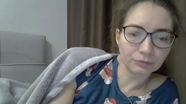 Snapshot of Ashleyspice chatting on December 5, 5:38 am Ashleyspice online show from December 5, 5:38 am