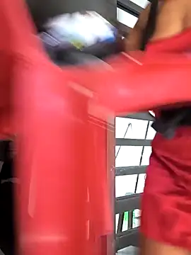 lady-rosse online show from February 14, 8:48 pm