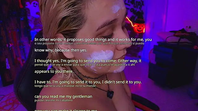 Snapshot of Laura_takint chatting on October 8, 9:01 pm Laura takint online show from October 8, 9:01 pm