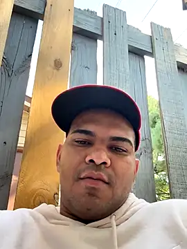 Snapshot of marhi32 chatting on October 3, 6:49 pm marhi32 online show from October 3, 6:49 pm