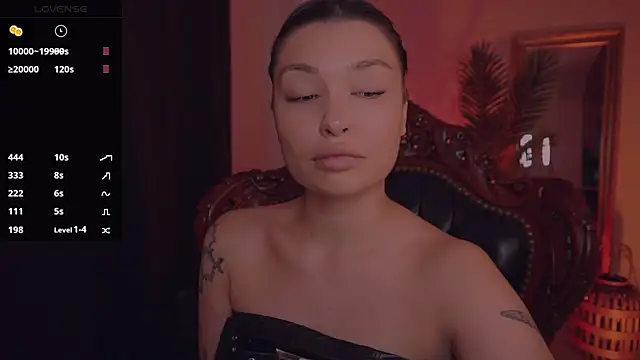 Snapshot of missmerciless chatting on December 22, 9:44 am missmerciless online show from December 22, 9:44 am