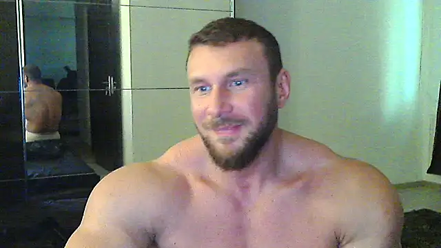 Snapshot of muscularkevin chatting on October 23, 1:21 pm muscularkevin online show from October 23, 1:21 pm