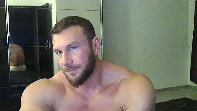 Snapshot of muscularkevin chatting on November 14, 7:12 pm muscularkevin online show from November 14, 7:12 pm