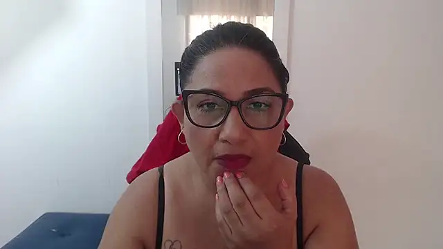 Katha Marck online show from April 18, 1:48 pm