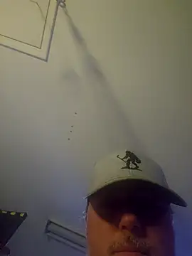 Snapshot of Hotredheadandtoungelasher chatting on November 2, 2:52 pm Hotredheadandtoungelasher online show from November 2, 2:52 pm