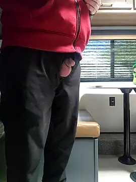 Snapshot of Hotredheadandtoungelasher chatting on November 29, 3:48 pm Hotredheadandtoungelasher online show from November 29, 3:48 pm