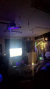 Hotredheadandtoungelasher online show from December 1, 9:58 am