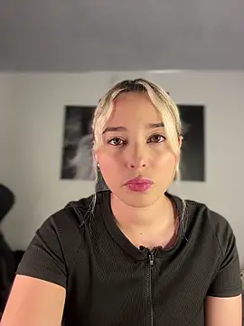 Irisweet  online show from December 2, 10:49 pm