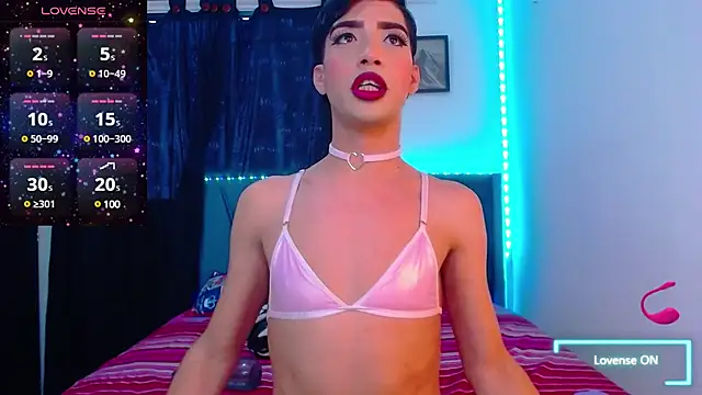 Snapshot of sex_boy199 chatting on December 21, 11:33 am sex boy199 online show from December 21, 11:33 am