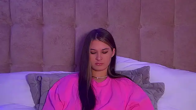 RachelSimpson online show from March 11, 9:37 pm