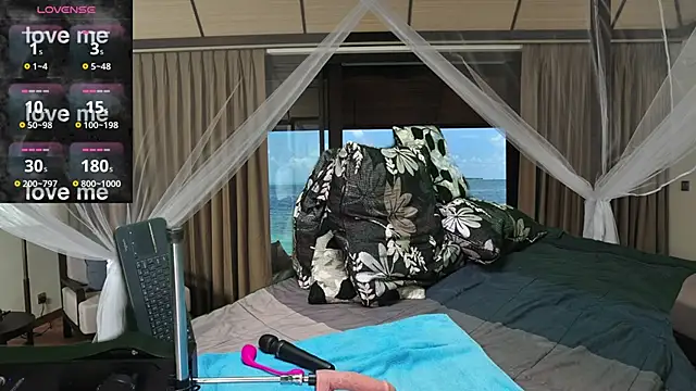 HornyShyAsian online show from September 29, 6:24 pm