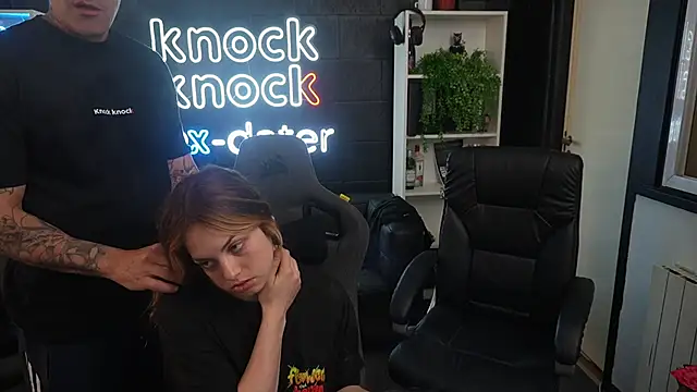 Snapshot of Elnonoykeila77 chatting on November 4, 3:22 pm Elnonoykeila77 online show from November 4, 3:22 pm