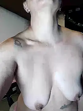 Snapshot of Mysskytty chatting on November 5, 2:55 am Mysskytty online show from November 5, 2:55 am