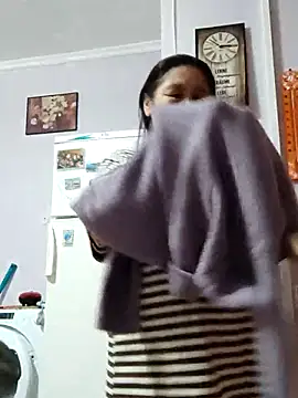 Zulfiya Bruce online show from October 20, 4:29 pm