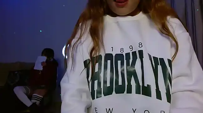 3littleschoolteens online show from February 27, 5:13 am