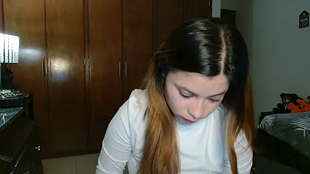 3littleschoolteens online show from March 20, 4:40 am