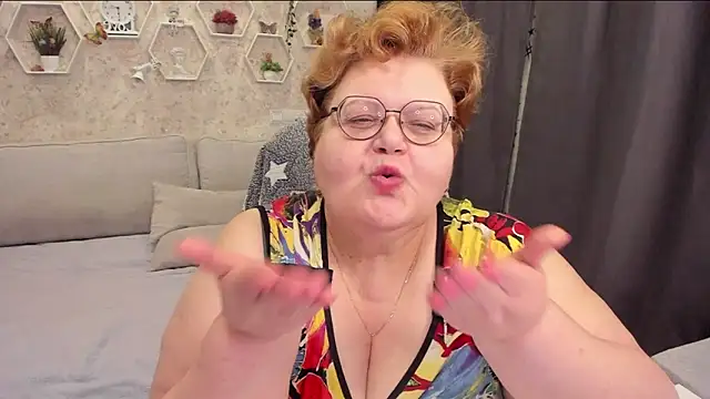  big love  online show from March 22, 11:31 pm