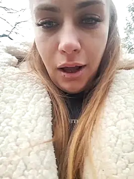 Keli Jessi online show from December 27, 1:18 pm