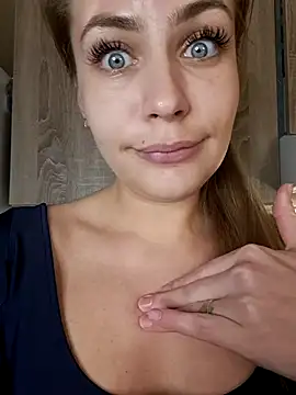 Keli Jessi online show from January 21, 5:09 pm