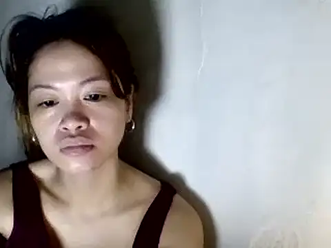 Snapshot of pinay4uwithagoodheart chatting on December 18, 1:59 am pinay4uwithagoodheart online show from December 18, 1:59 am