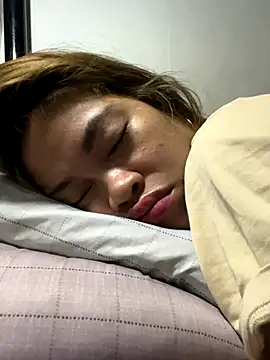 Snapshot of pinay4uwithagoodheart chatting on October 30, 9:48 pm pinay4uwithagoodheart online show from October 30, 9:48 pm