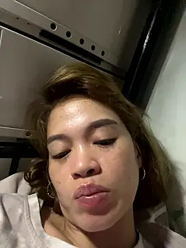 pinay4uwithagoodheart online show from January 9, 11:24 am