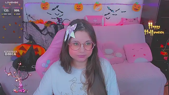 Lolisuccub online show from November 26, 4:52 pm