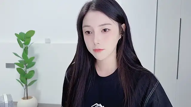 HaagenDazs  online show from October 2, 12:56 pm