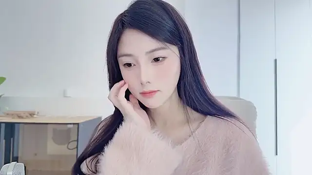 HaagenDazs  online show from February 11, 3:11 am